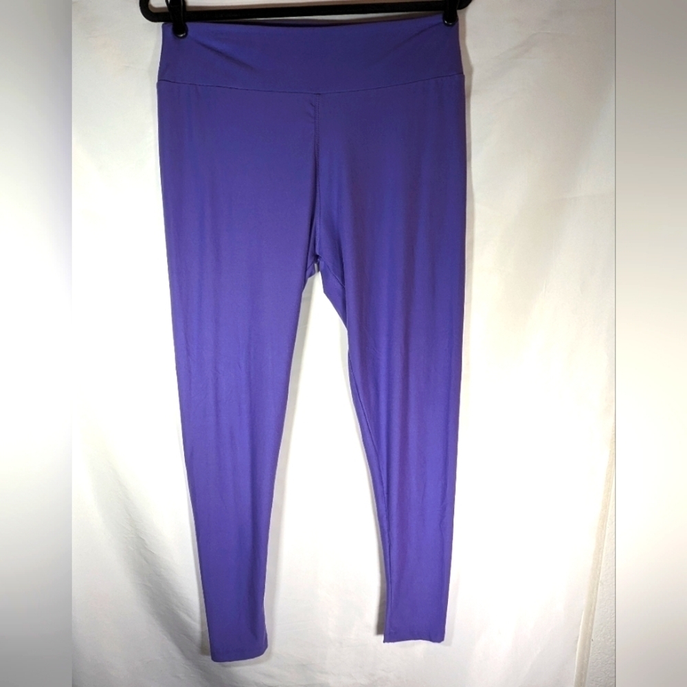 LuLaRoe Purple Tall and Curvy Leggings Size